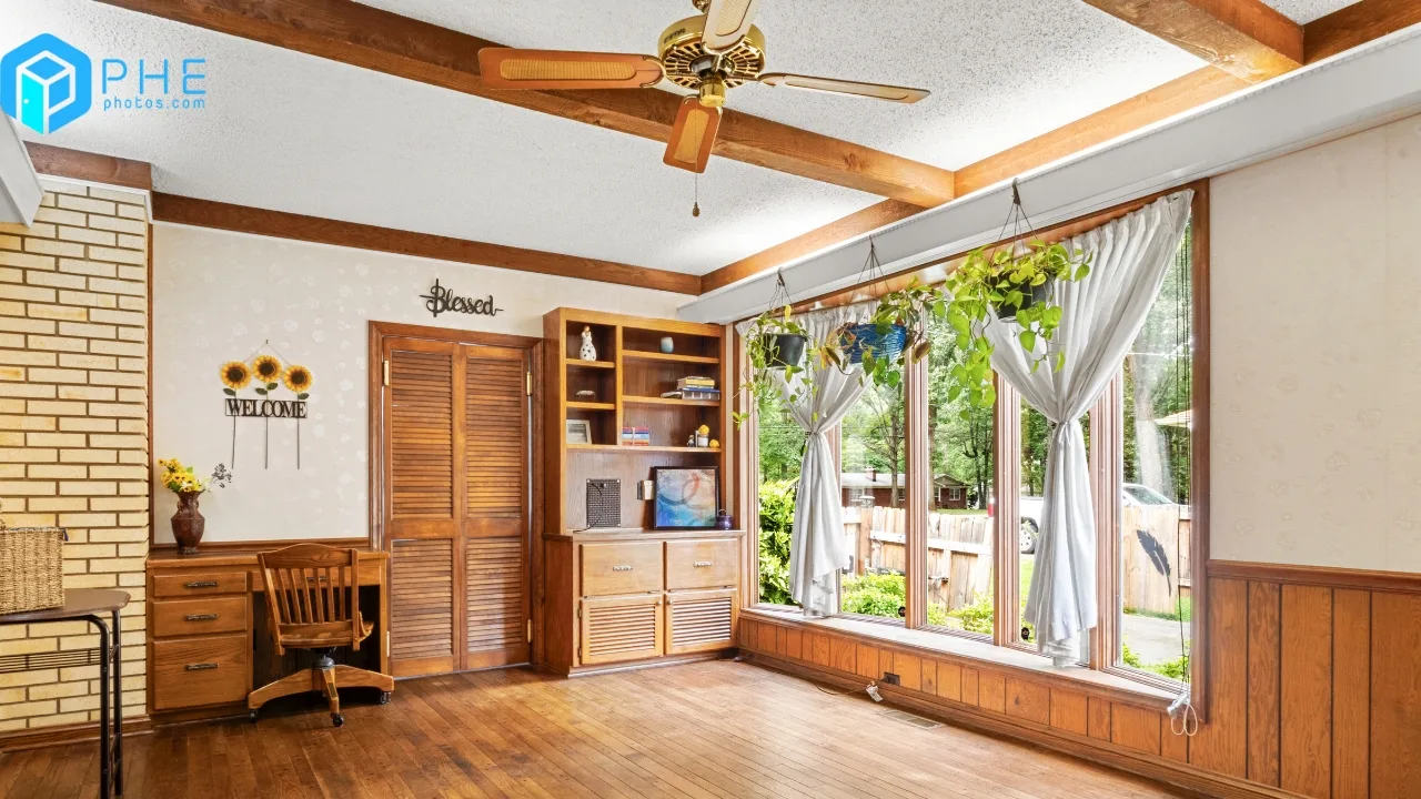 window pull - real estate photo editing